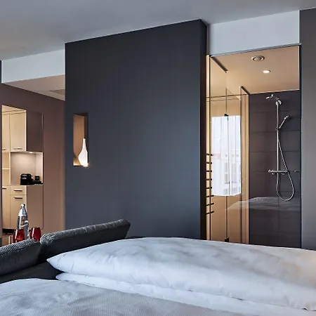Legere Hotel