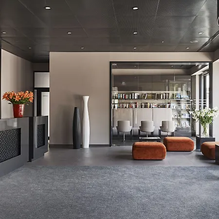 Hotel Legere 4*