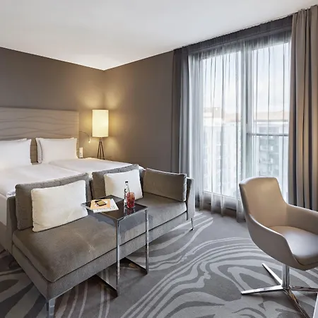 Legere Hotel